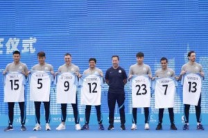 范帅：满意广州城状态 期待教练生涯首秀战广州队