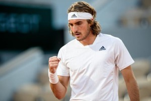 星空体育下载-西西帕斯直落三盘胜布斯塔 连续两年进法网八强